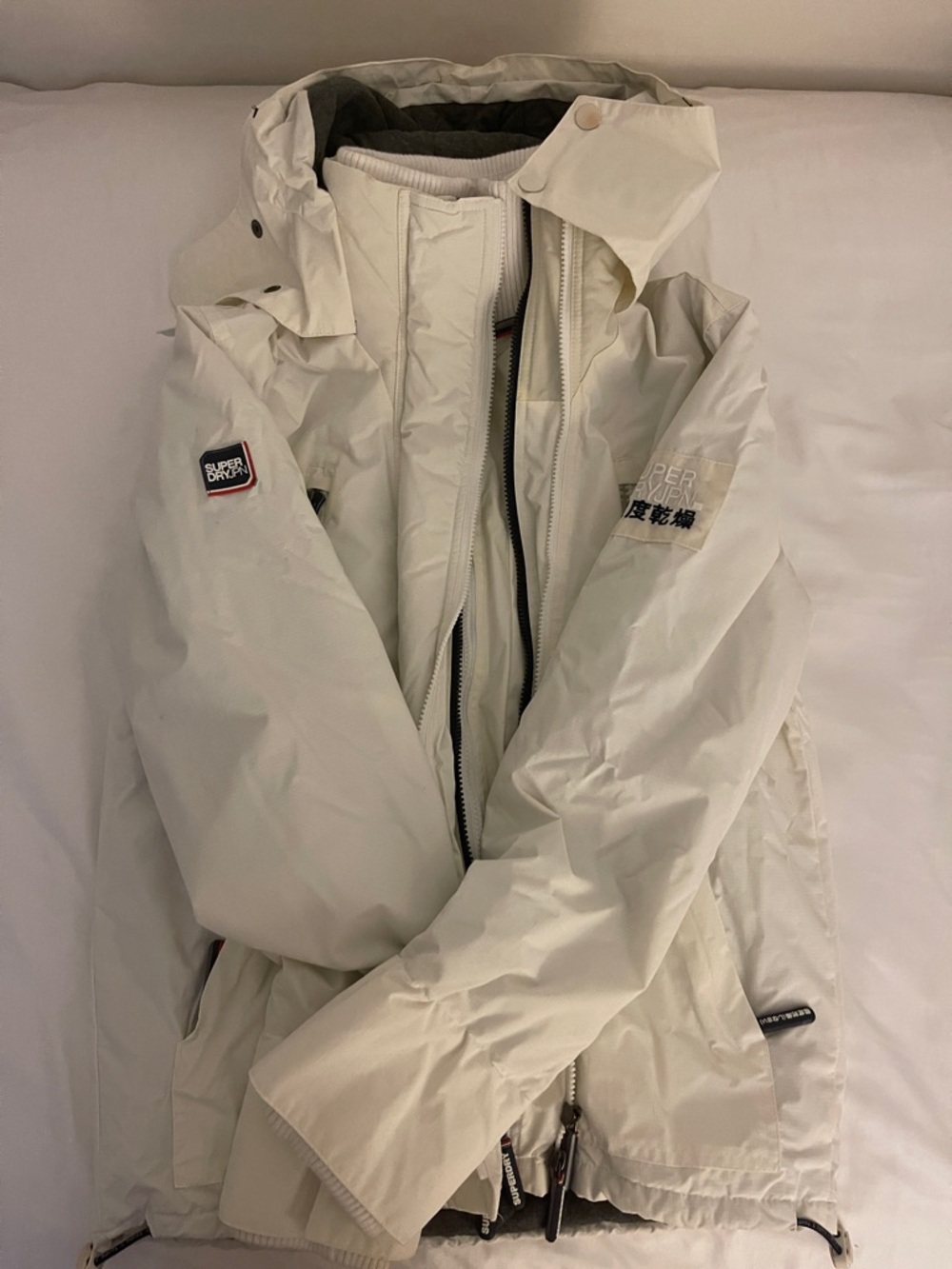 Superdry Off-White Hooded Puffer Jacket